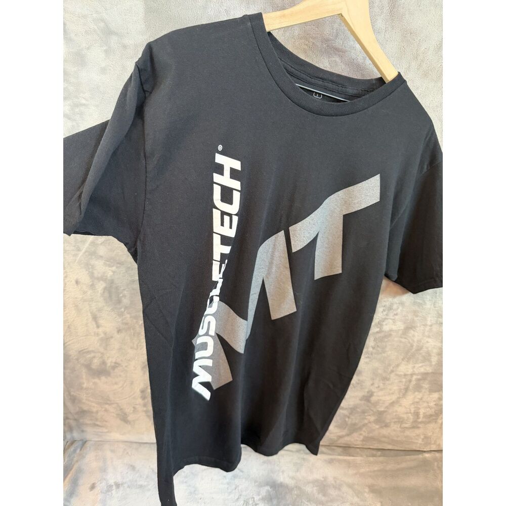 Vapor - Black MuscleTech Graphic T-Shirt - Mens Large